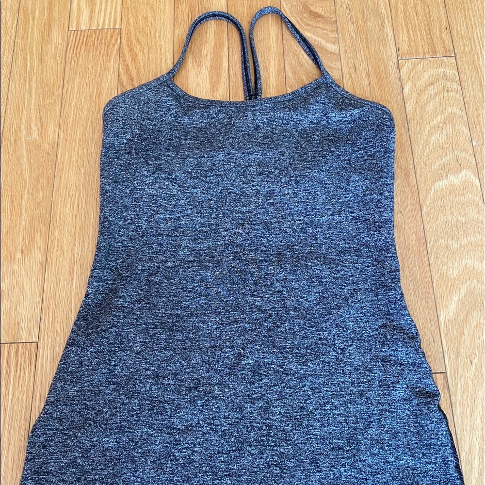 Lululemon power Y tank (no padding)